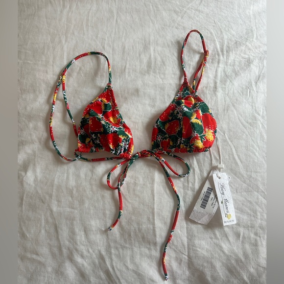 Heavy Manners 'Strawberry Fields' Bikini Top - Picture 5 of 7